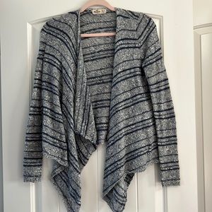 Hollister sweater shawl